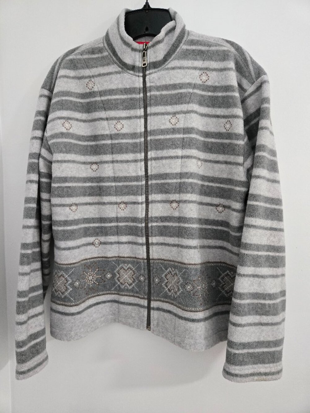 Liz Claiborne Gray Striped Full Zip Fleece Women's Size M Embroidered Cozy Coat